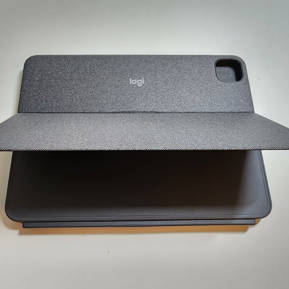 Logitech Black Tablet Keyboard - Picture 5 of 6